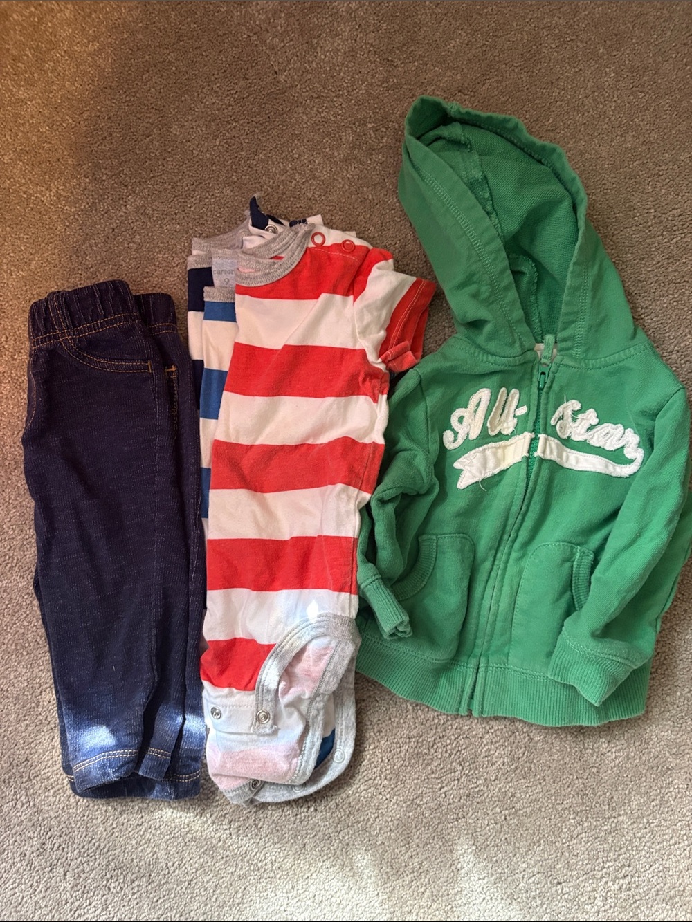 Hooded Zip Sweatshirt with 3 striped shortsleeved bodysuits and jeans